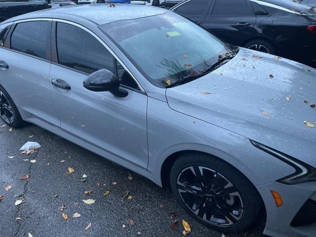 used 2022 Kia K5 car