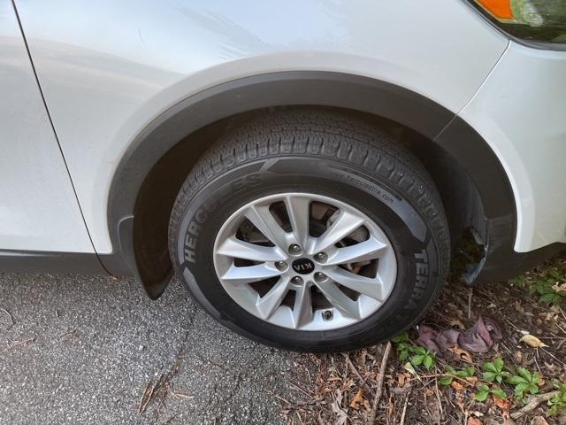 used 2020 Kia Sorento car, priced at $16,579
