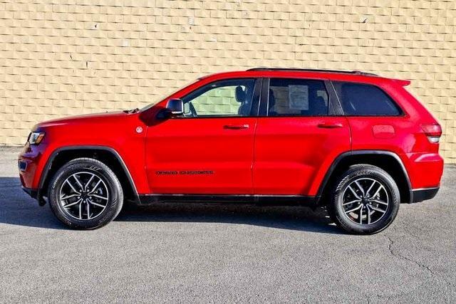 used 2020 Jeep Grand Cherokee car, priced at $28,846