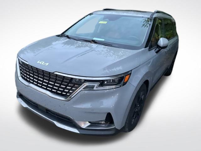 used 2023 Kia Carnival car, priced at $38,546