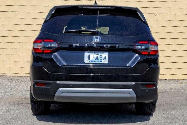 used 2024 Honda Pilot car, priced at $40,300