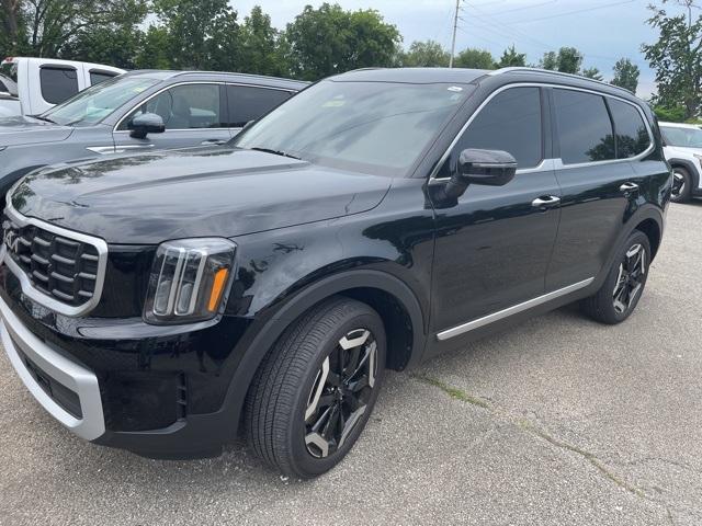 used 2024 Kia Telluride car, priced at $35,927