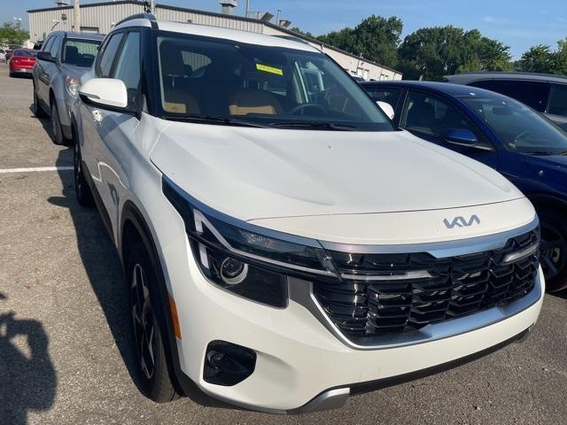 used 2025 Kia Seltos car, priced at $24,900