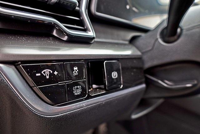 used 2024 Kia Sportage Hybrid car, priced at $29,500