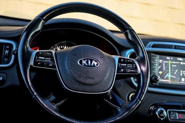 used 2019 Kia Sorento car, priced at $18,309