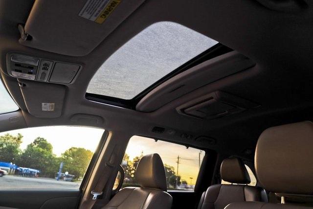 used 2015 Honda Odyssey car, priced at $7,990