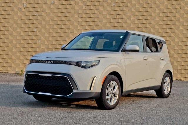 used 2023 Kia Soul car, priced at $19,612