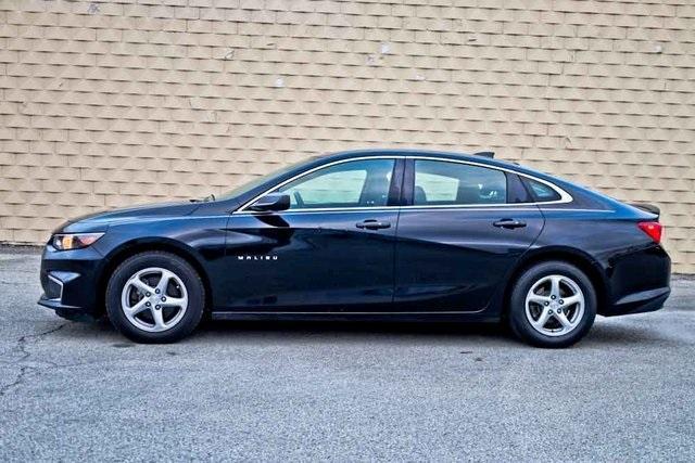 used 2018 Chevrolet Malibu car, priced at $11,717