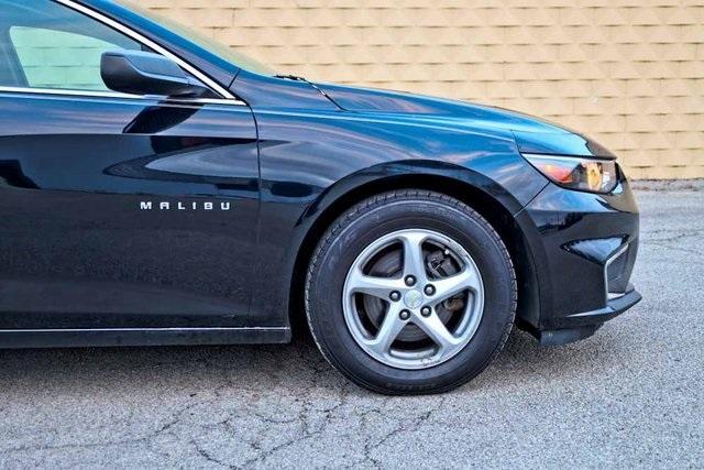 used 2018 Chevrolet Malibu car, priced at $11,717