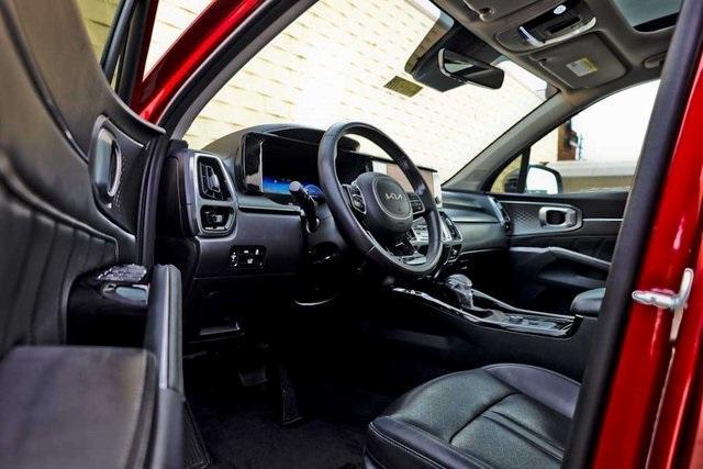 used 2023 Kia Sorento car, priced at $28,192