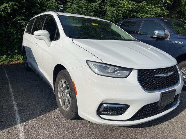 used 2021 Chrysler Pacifica car, priced at $18,529