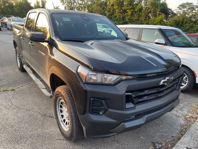 used 2025 Chevrolet Colorado car, priced at $32,915