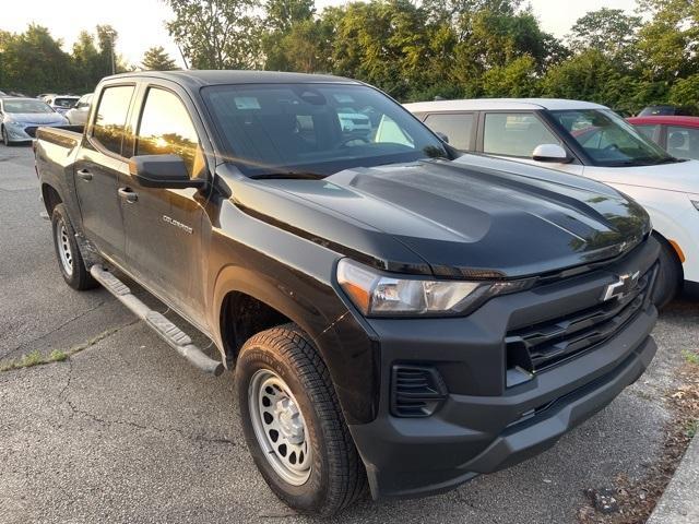used 2025 Chevrolet Colorado car, priced at $32,915