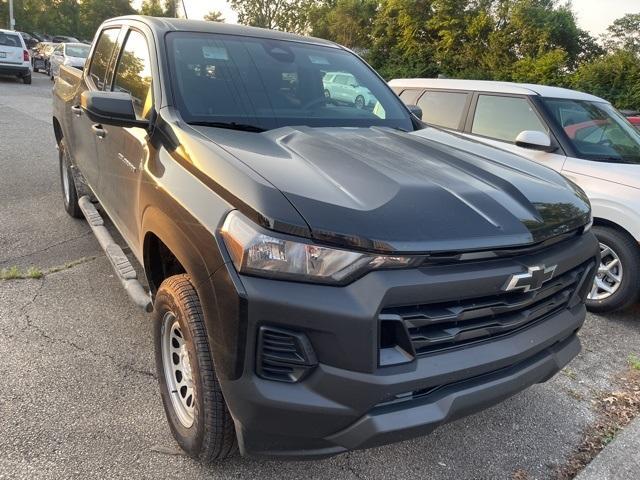 used 2025 Chevrolet Colorado car, priced at $32,915