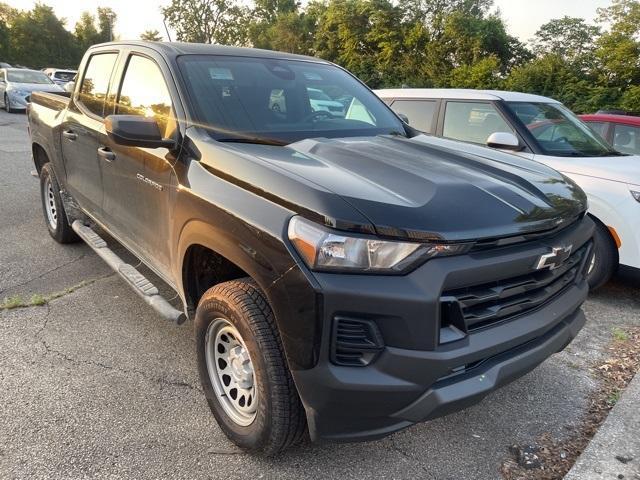 used 2025 Chevrolet Colorado car, priced at $32,915