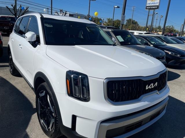 used 2024 Kia Telluride car, priced at $38,750