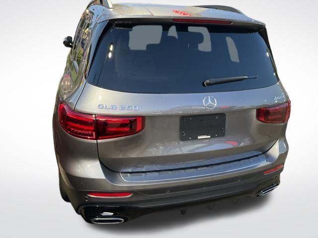 used 2024 Mercedes-Benz GLB 250 car, priced at $37,263