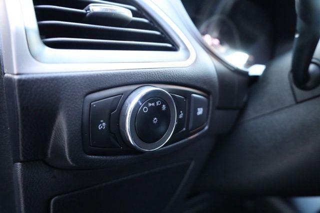 used 2024 Ford Edge car, priced at $27,535