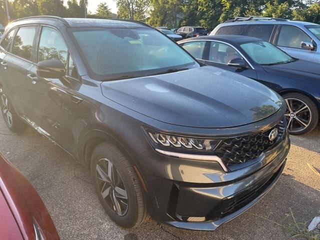 used 2021 Kia Sorento car, priced at $24,260