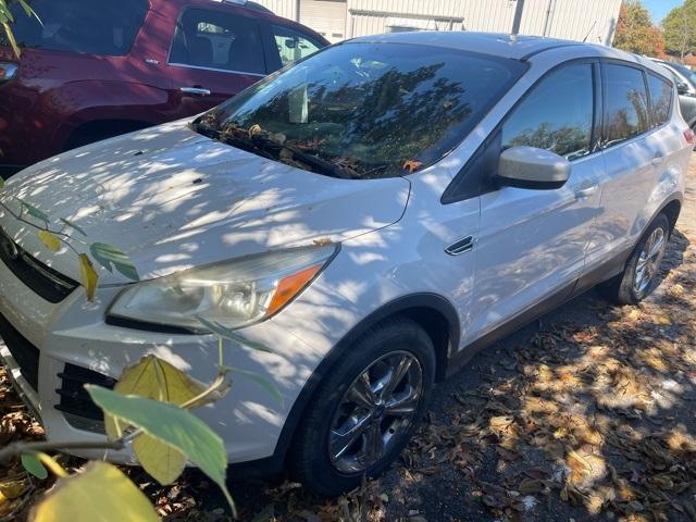 used 2015 Ford Escape car, priced at $9,003