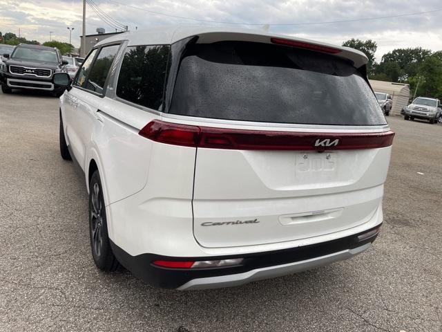 used 2022 Kia Carnival car, priced at $28,900