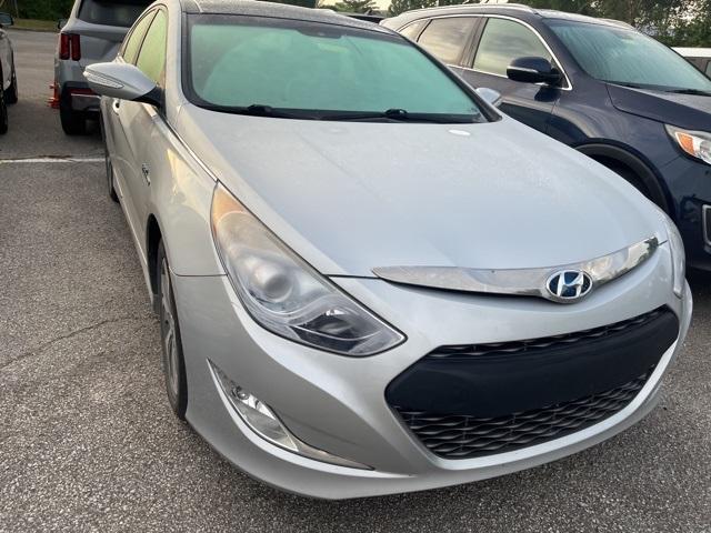 used 2014 Hyundai Sonata Hybrid car, priced at $9,500