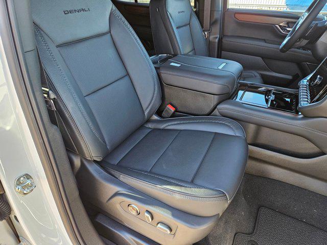 new 2026 GMC Yukon car, priced at $90,865