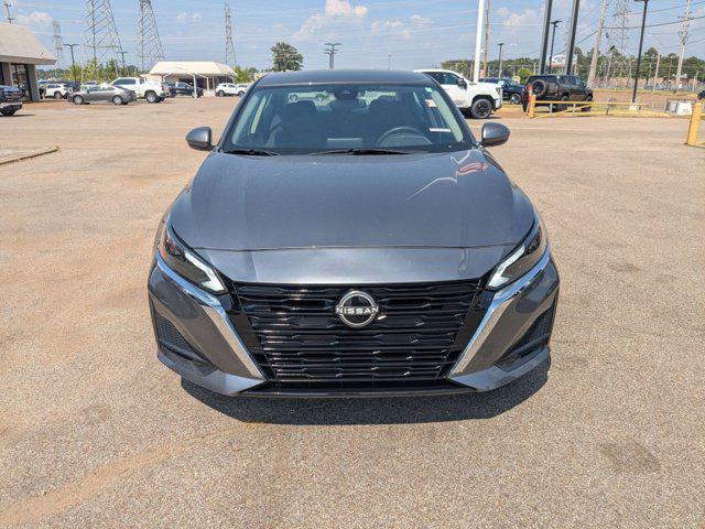 used 2023 Nissan Altima car, priced at $18,901