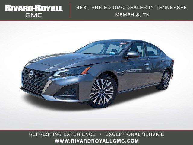 used 2023 Nissan Altima car, priced at $19,285