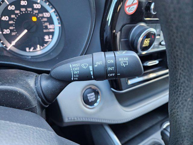 used 2023 Toyota Highlander car, priced at $34,046