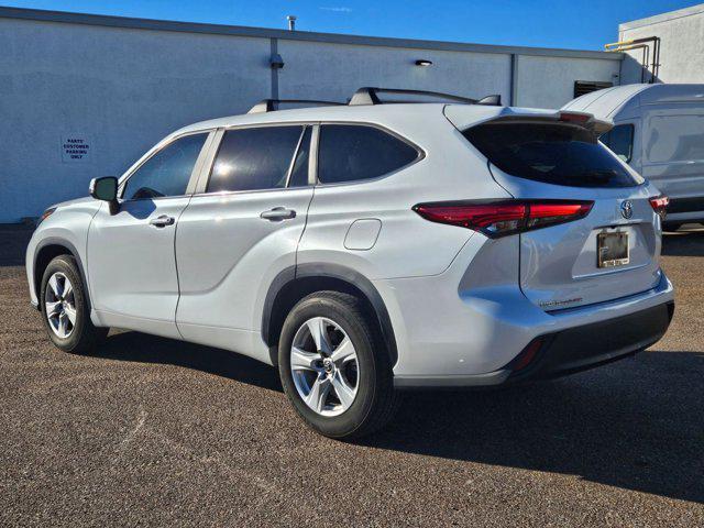used 2023 Toyota Highlander car, priced at $34,046