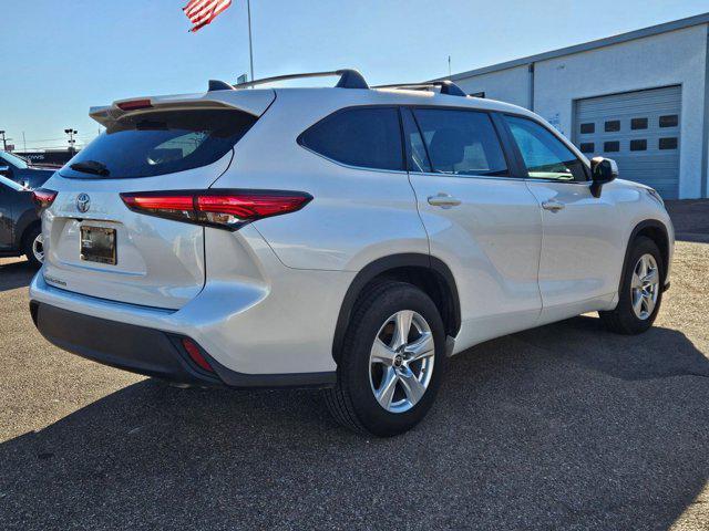 used 2023 Toyota Highlander car, priced at $34,046