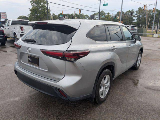 used 2024 Toyota Highlander car, priced at $33,935