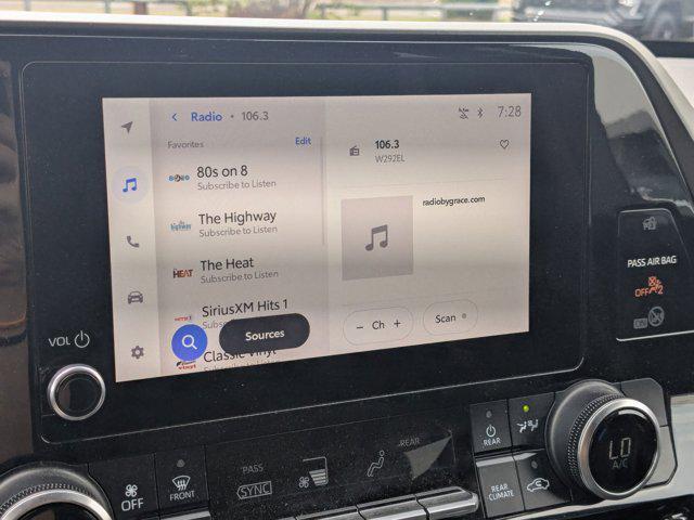 used 2024 Toyota Highlander car, priced at $33,935