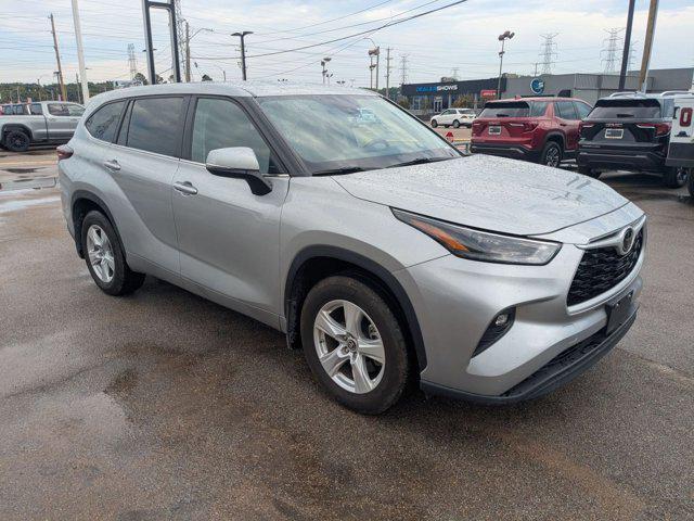 used 2024 Toyota Highlander car, priced at $33,935