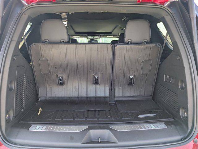 used 2025 GMC Yukon car, priced at $80,199