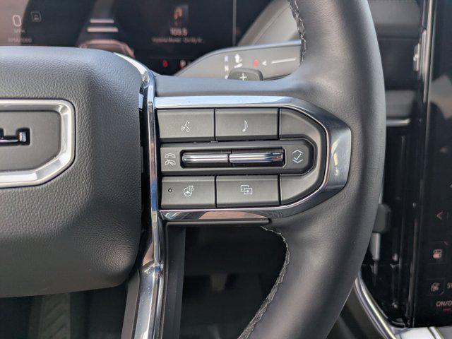 used 2025 GMC Yukon car, priced at $80,199