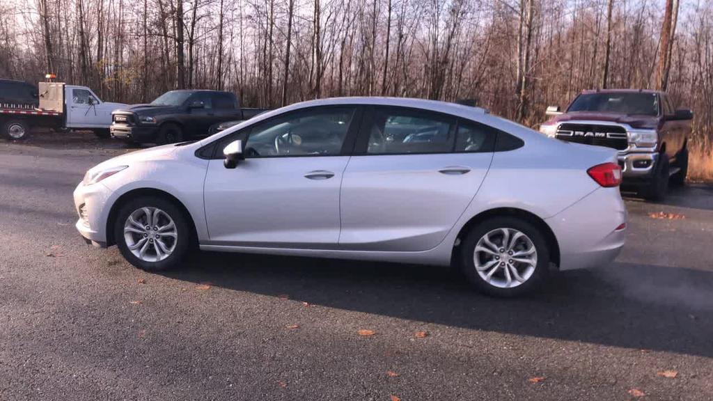 used 2019 Chevrolet Cruze car, priced at $12,659