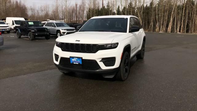 used 2023 Jeep Grand Cherokee car, priced at $33,900