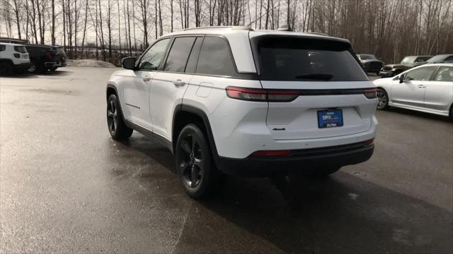 used 2023 Jeep Grand Cherokee car, priced at $33,900