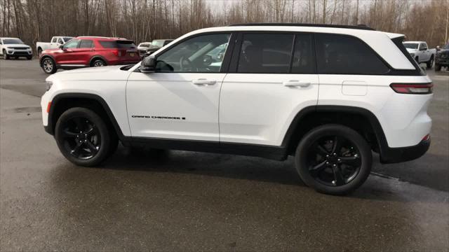 used 2023 Jeep Grand Cherokee car, priced at $33,900