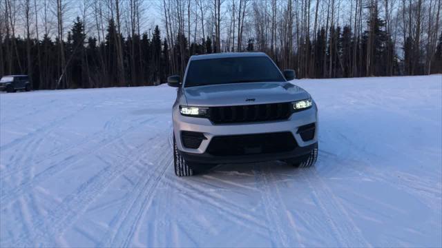 new 2025 Jeep Grand Cherokee car, priced at $45,081