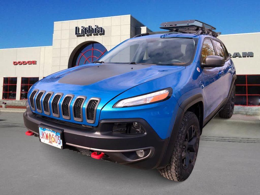 used 2018 Jeep Cherokee car, priced at $21,900