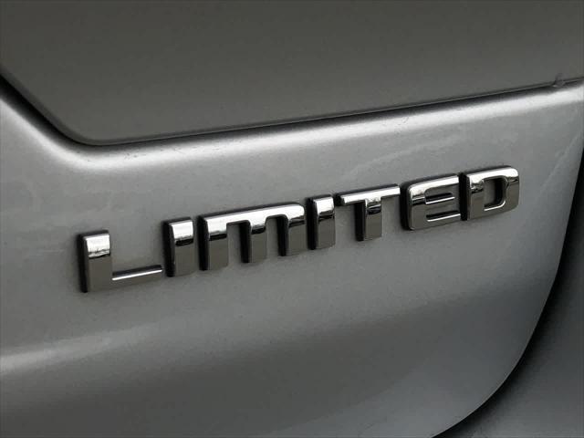 used 2023 Jeep Grand Cherokee car, priced at $35,250