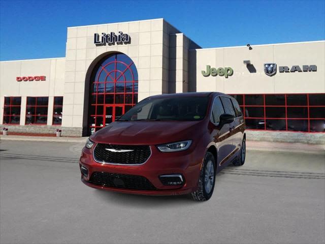 new 2025 Chrysler Pacifica car, priced at $46,845