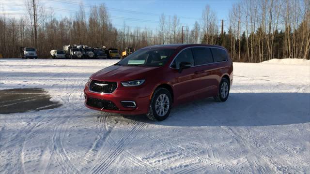 new 2025 Chrysler Pacifica car, priced at $46,845