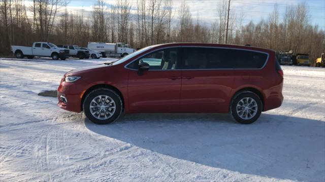 new 2025 Chrysler Pacifica car, priced at $46,845