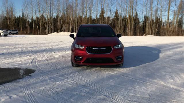 new 2025 Chrysler Pacifica car, priced at $46,845