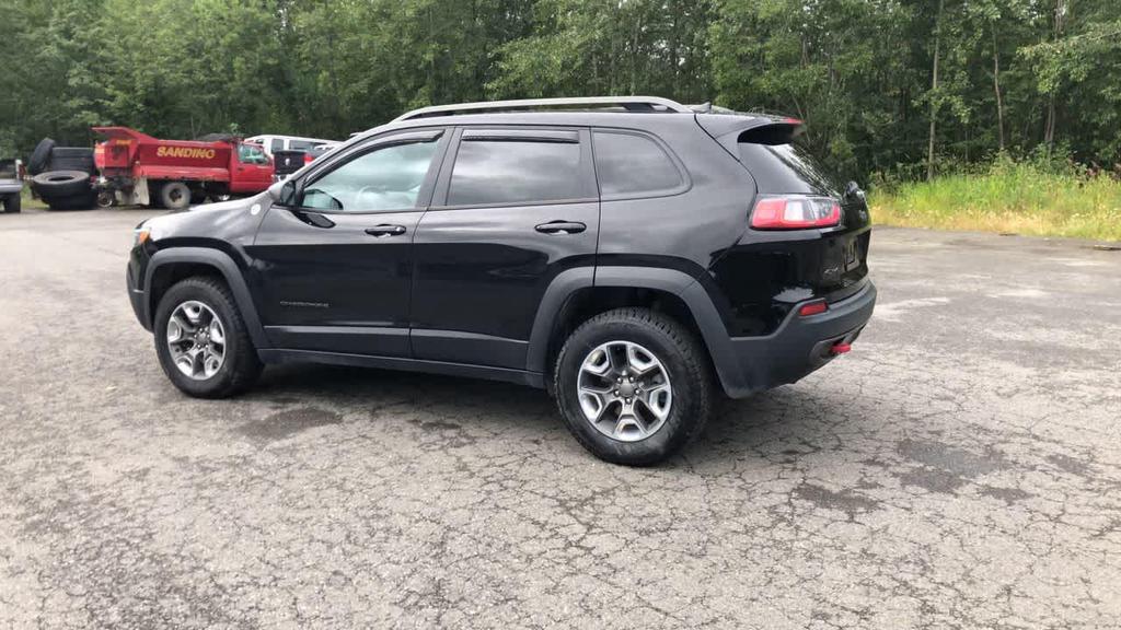 used 2019 Jeep Cherokee car, priced at $23,500