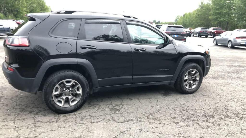 used 2019 Jeep Cherokee car, priced at $23,500